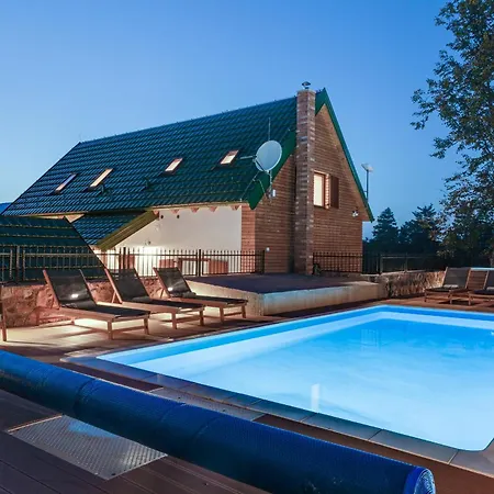 Sokol - Falcon's Nest Villa Gračac