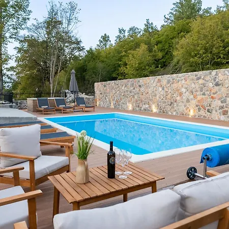 Sokol - Falcon's Nest * Gracac (Zadar)