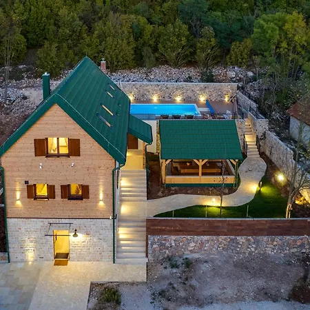 Sokol - Falcon's Nest Villa *