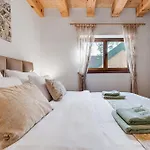 Sokol - Falcon's Nest Gračac